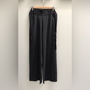 Lululemon lightweight pants